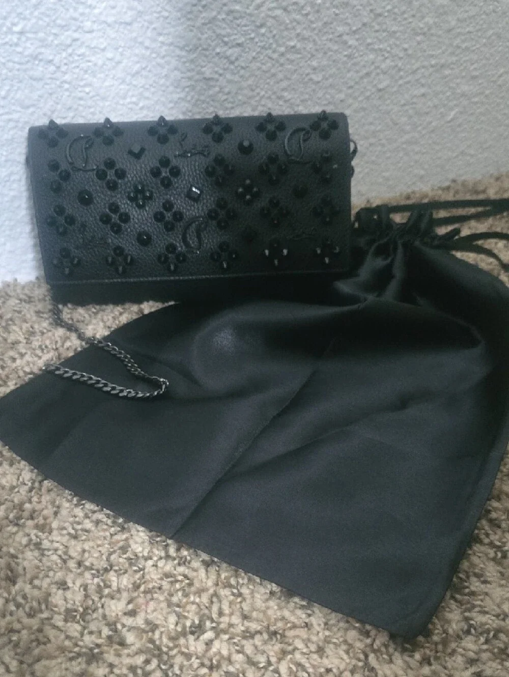 Christian Louboutin Palmona Black On Black W Gunmetal Chain/Red Interior(GOOD)🖤 - Picture 1 of 16